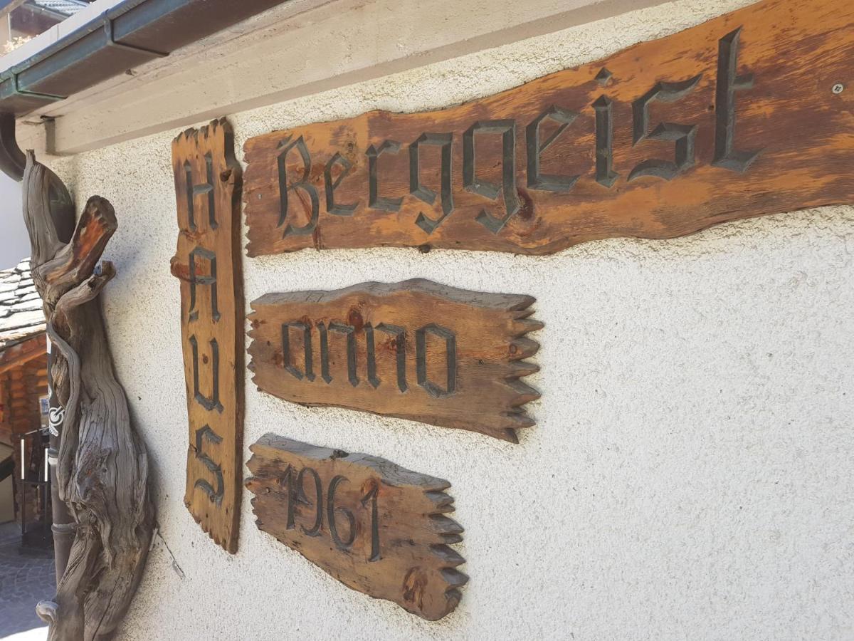 Self-Service Guesthouse Berggeist Saas-Fee Luaran gambar